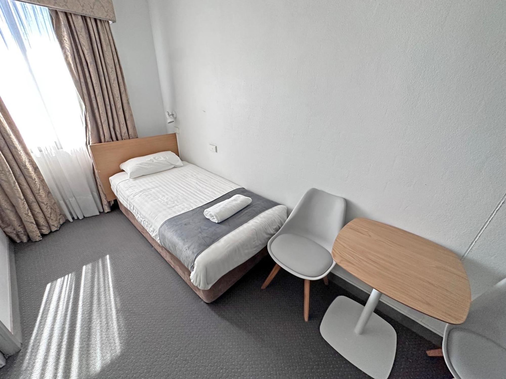 Spa Village Travel Inn Moree Buitenkant foto