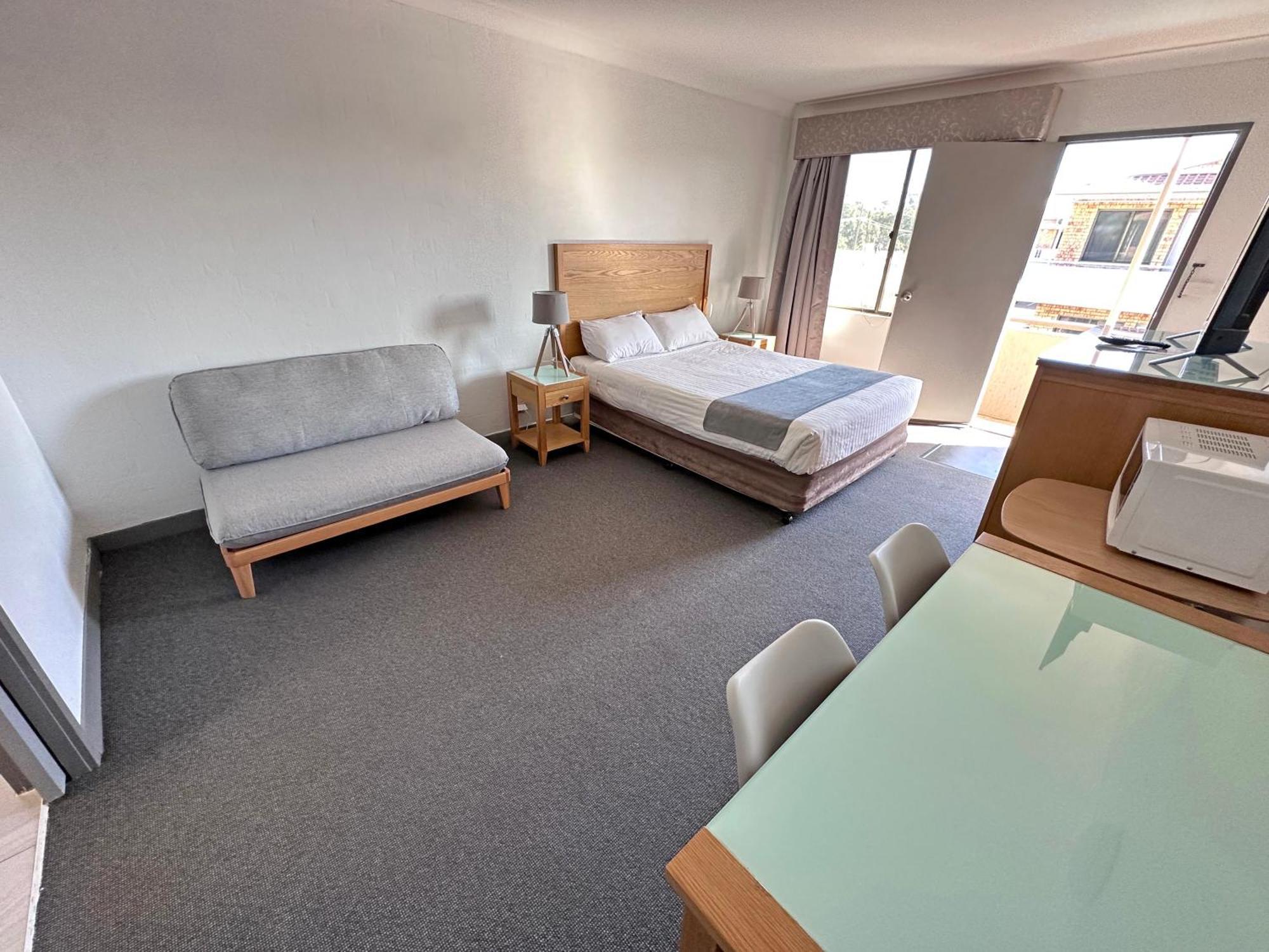 Spa Village Travel Inn Moree Buitenkant foto